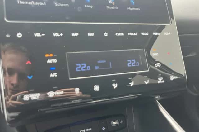 Hyundai Tucson (2022) thumbnail 4