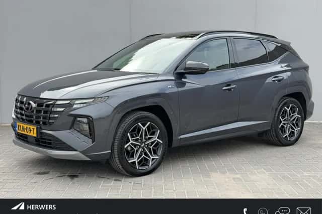 Hyundai Tucson (2022) thumbnail 1