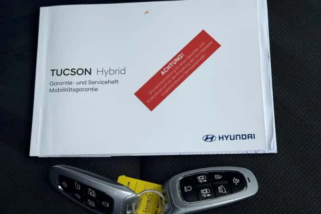 Hyundai Tucson (2022) thumbnail 4