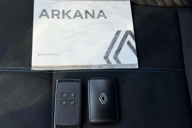 Renault Arkana (2025) thumbnail 4