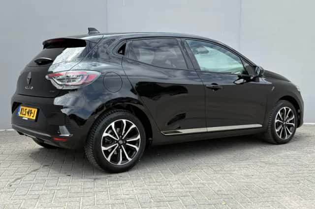 Renault Clio (2025) thumbnail 3