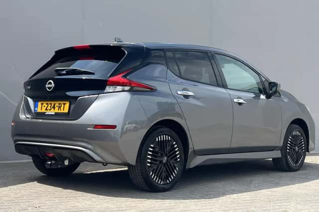Nissan Leaf (2023) thumbnail 3