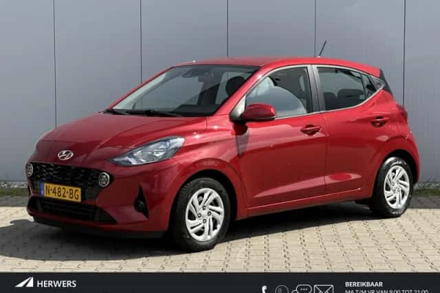 Hyundai i10 (2021) thumbnail 1