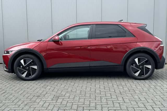 Hyundai Ioniq 5 (2026) thumbnail 2