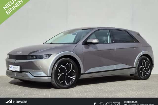 Hyundai Ioniq 5 (2022) thumbnail 1