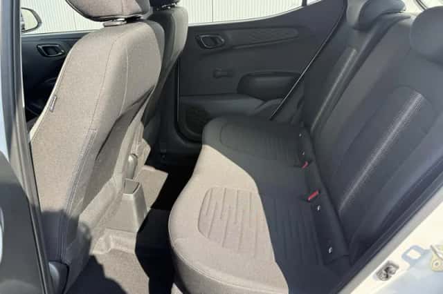 Hyundai i10 (2024) thumbnail 5