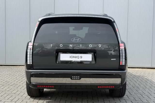 Hyundai Ioniq 9 (2025) thumbnail 6