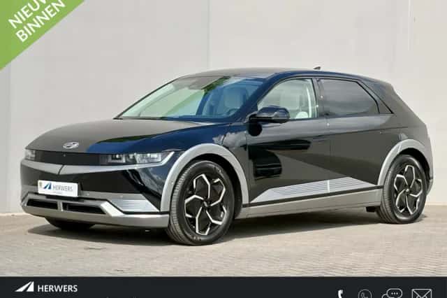Hyundai Ioniq 5 (2024) thumbnail 1