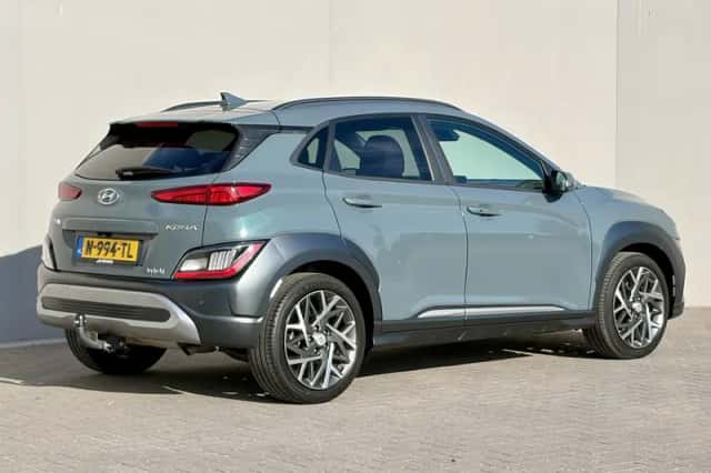 Hyundai Kona (2022) thumbnail 3