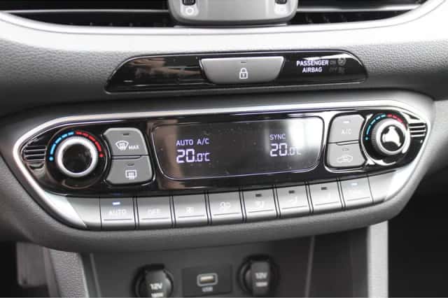 Hyundai i30 (2024) thumbnail 13