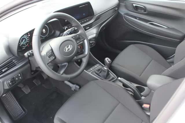 Hyundai i20 (2024) thumbnail 18