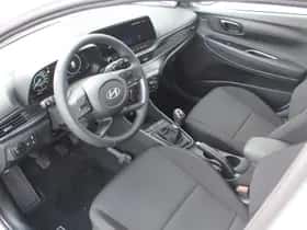 Hyundai i20 (2024) thumbnail 18