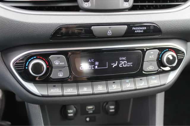Hyundai i30 (2024) thumbnail 11