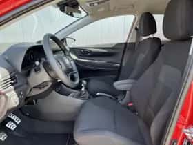 Hyundai Bayon (2025) thumbnail 9