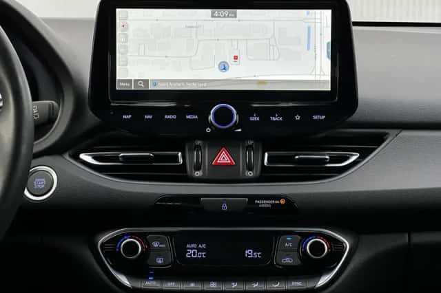 Hyundai i30 (2024) thumbnail 4