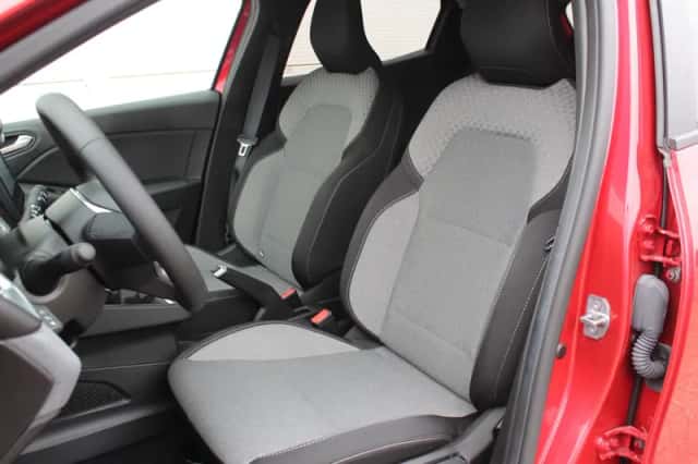 Mitsubishi Colt (2025) thumbnail 22
