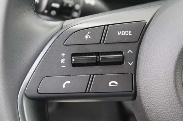 Hyundai Bayon (2024) thumbnail 9