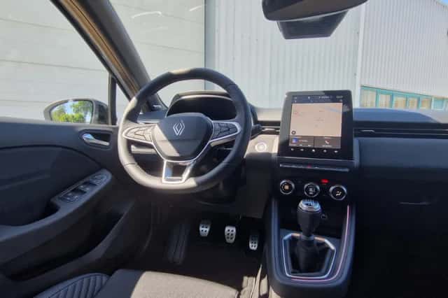Renault Clio (2025) thumbnail 24