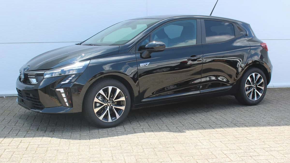 Mitsubishi Colt (2026) — foto 1