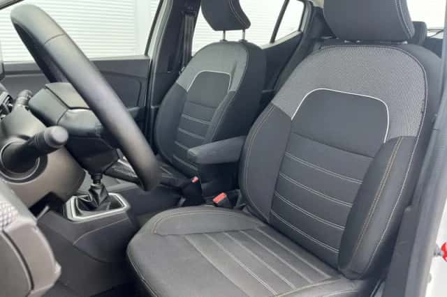 Dacia Sandero Stepway (2023) thumbnail 6