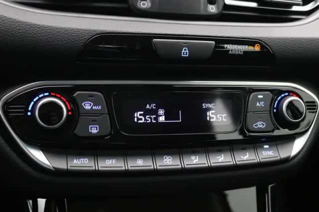 Hyundai i30 (2025) thumbnail 49
