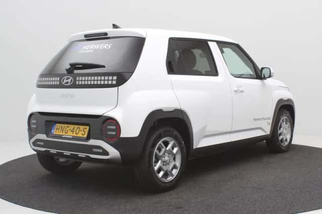Hyundai Inster (2025) thumbnail 3