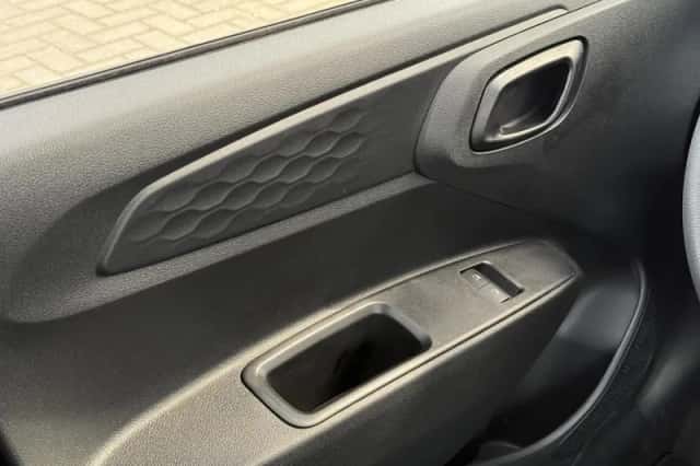 Hyundai i10 (2025) thumbnail 12
