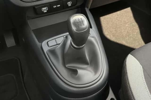 Hyundai i10 (2025) thumbnail 19