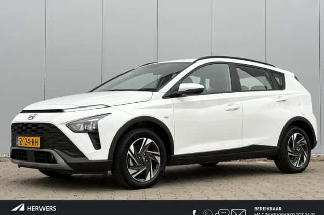 Hyundai Bayon (2024) thumbnail 1