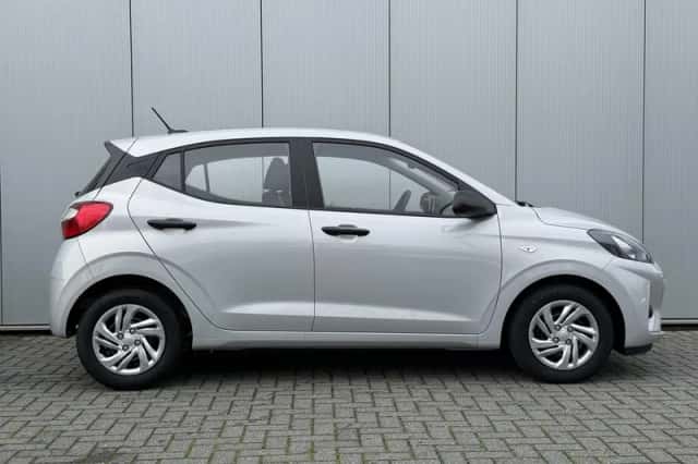 Hyundai i10 (2025) thumbnail 12