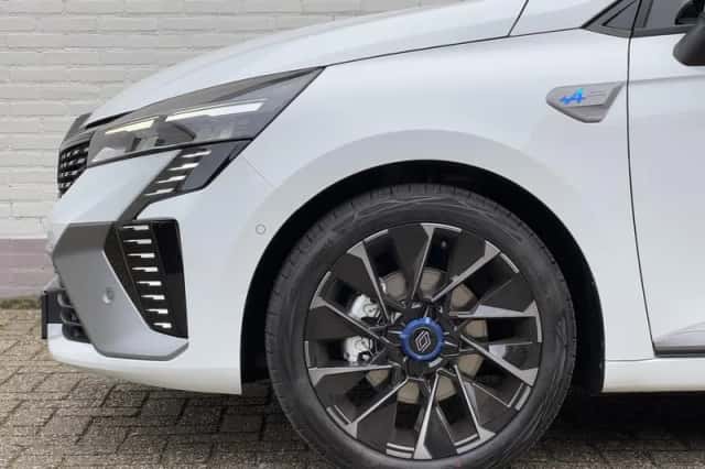 Renault Clio (2025) thumbnail 8