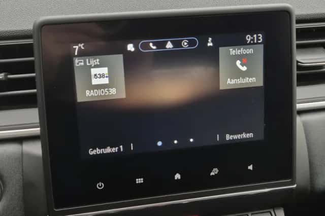 Renault Captur (2023) thumbnail 40