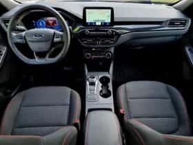 Ford Kuga (2024) thumbnail 5