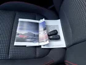 Ford Kuga (2024) thumbnail 9