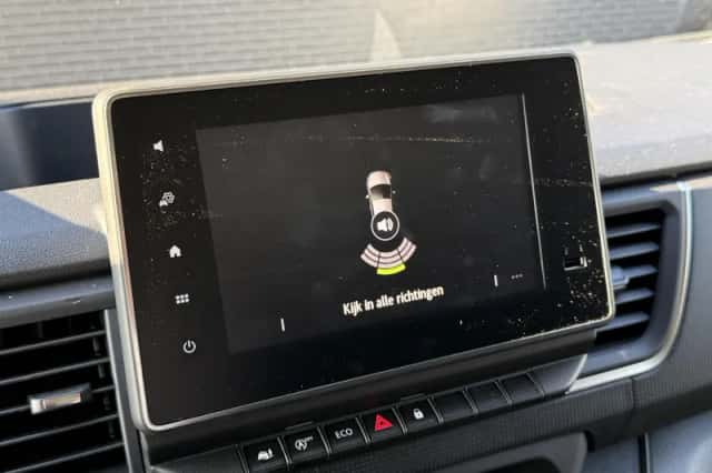Nissan Primastar (2024) thumbnail 25
