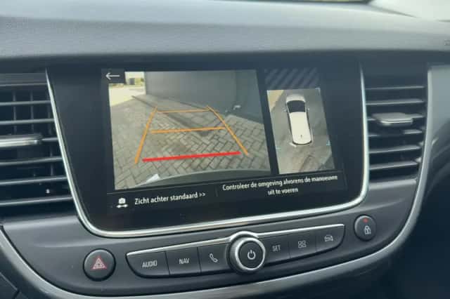 Opel Crossland (2023) thumbnail 11
