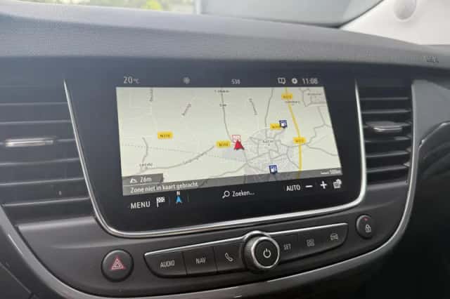 Opel Crossland (2023) thumbnail 4