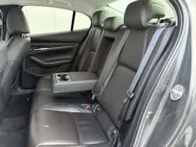 Mazda 3 (2024) thumbnail 24