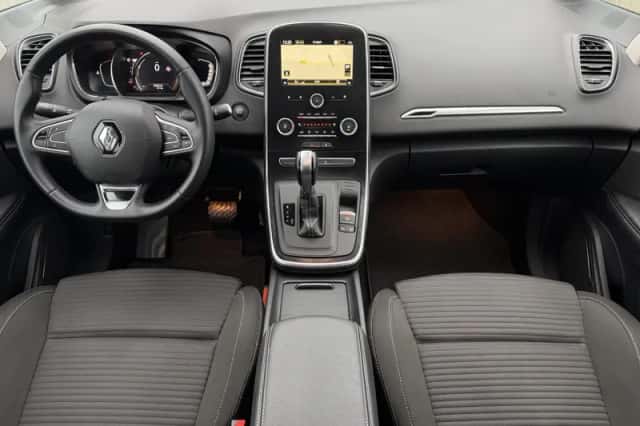Renault Grand Scénic (2023) thumbnail 2