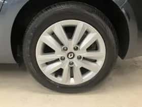 Renault Mégane (2022) thumbnail 21