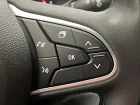 Renault Mégane (2022) thumbnail 36