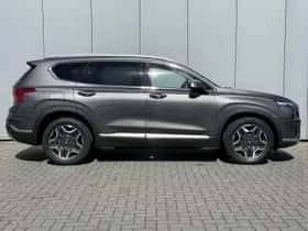Hyundai Santa Fe (2022) thumbnail 9