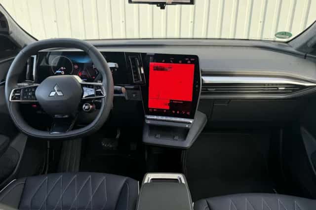 Mitsubishi Eclipse Cross (2025) thumbnail 2