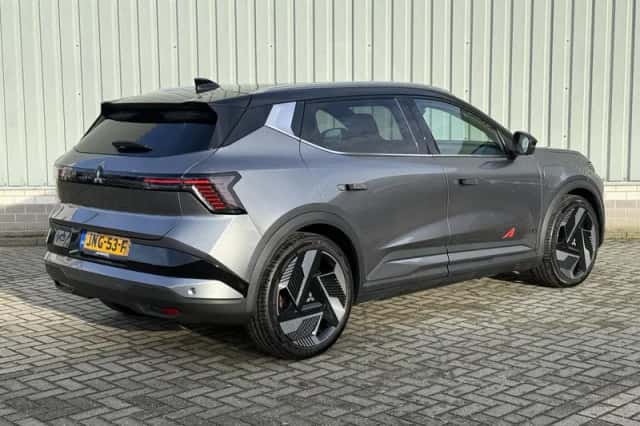Mitsubishi Eclipse Cross (2025) thumbnail 3