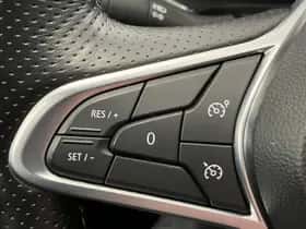 Renault Captur (2022) thumbnail 14