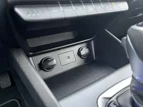 Hyundai Kona (2022) thumbnail 33