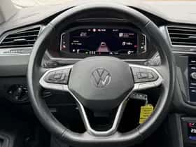 Volkswagen Tiguan (2022) thumbnail 18