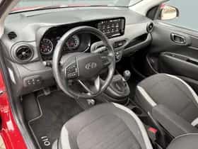 Hyundai i10 (2023) thumbnail 23