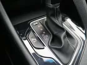Kia Niro (2017) thumbnail 17