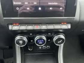 Mitsubishi ASX (2024) thumbnail 36